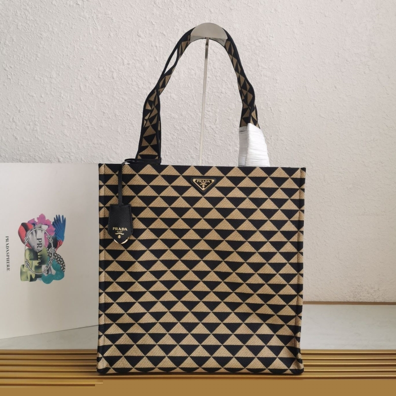 Pra*a shopping bags